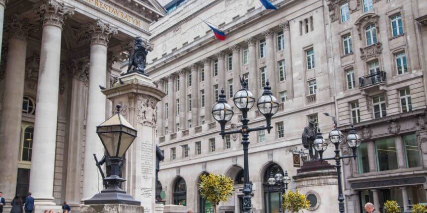 銀行業都反對加密貨幣嗎？一文讓你看懂世界各地銀行的態度