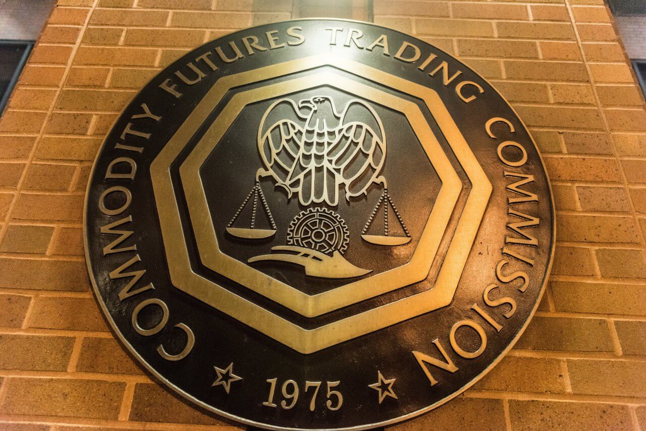 打造加密商品市場，CFTC 主席 : 受監管的加密衍生品會帶動「加密貨幣合法化」