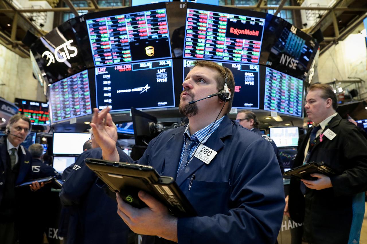 新冠藥物試驗傳佳音，美股道瓊大漲532點、比特幣跑贏S&P500