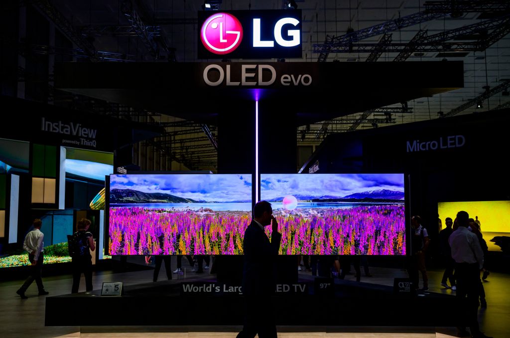LG電視搶佔NFT市場，打開電視即可欣賞買賣NFT