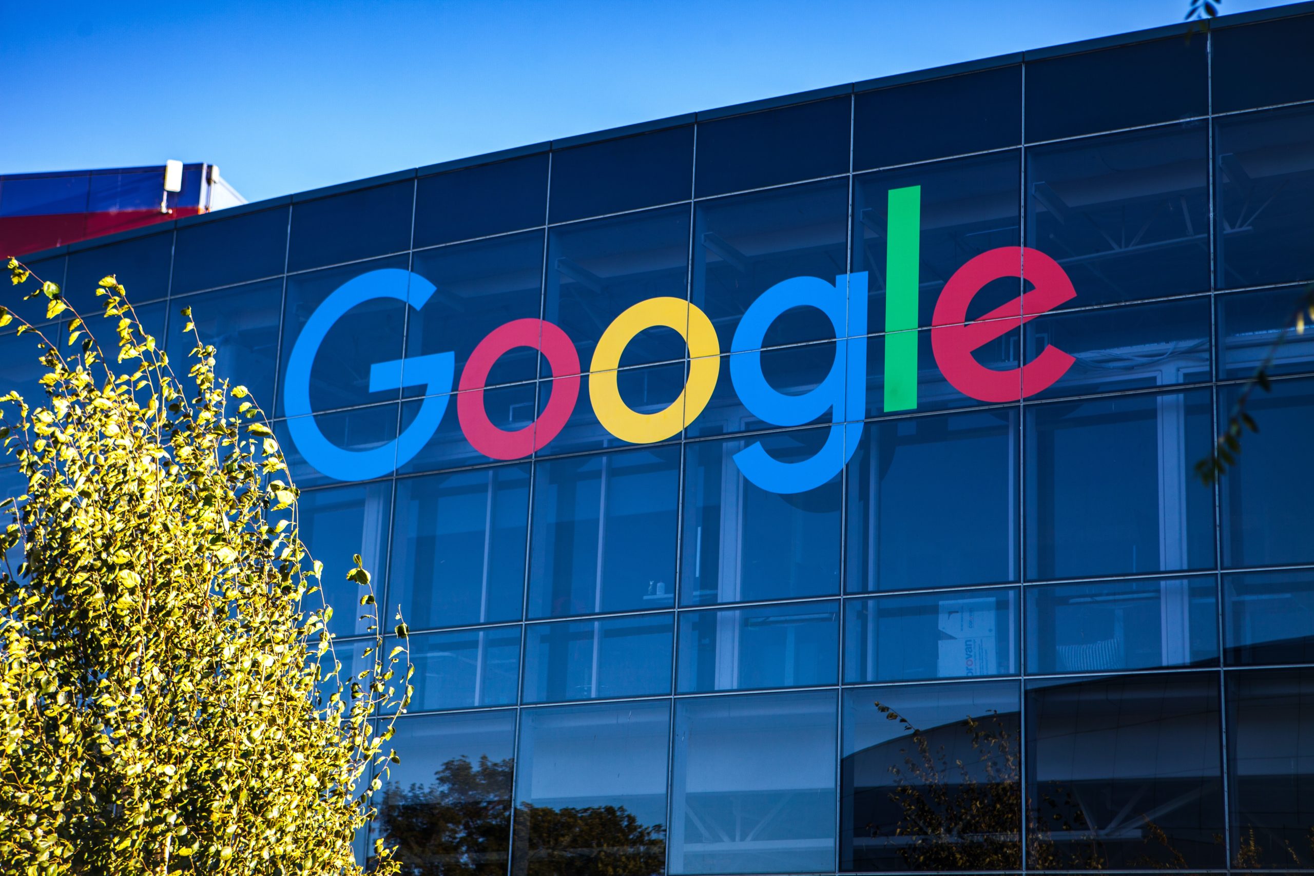 Google本季廣告增長僅6%，商務長：加密貨幣、保險、貸款等廣告商支出減少
