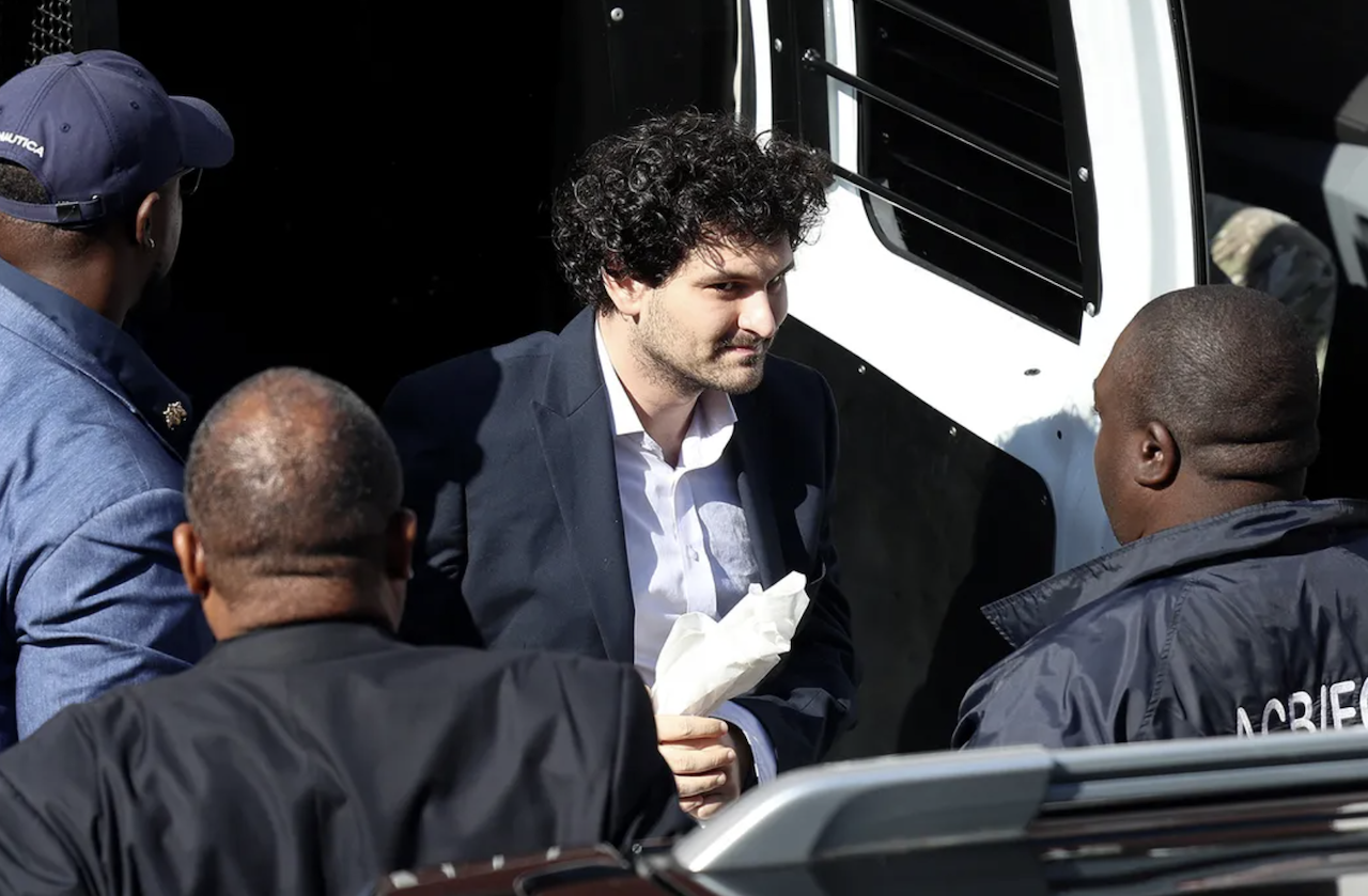 SBF面臨八項刑事指控、1/3出庭，SEC：有望回收Alameda對外投資的兩億美元