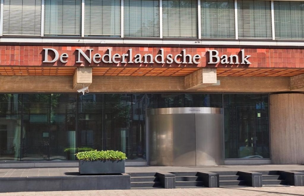 「以前沒註冊也要罰」Coinbase遭荷蘭中央銀行追溯罰款330萬歐元