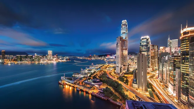 香港證監會：六月交易所牌照上路，建議有條件開放散戶交易