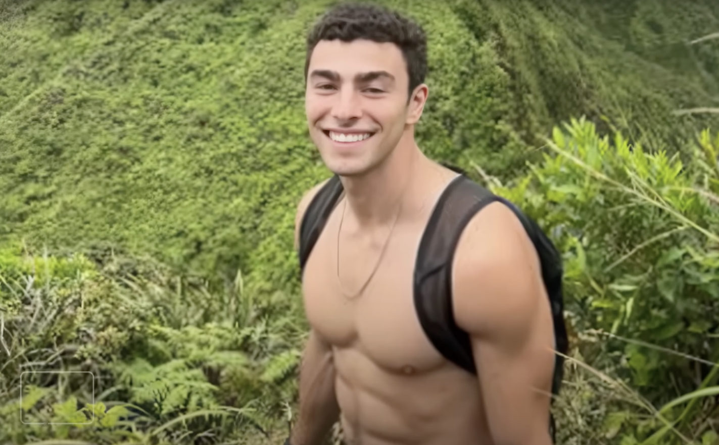 聯合保險CEO 暗殺案：嫌犯為長春藤畢業的高富帥反成為美英雄偶像？ | 鏈新聞ABMedia