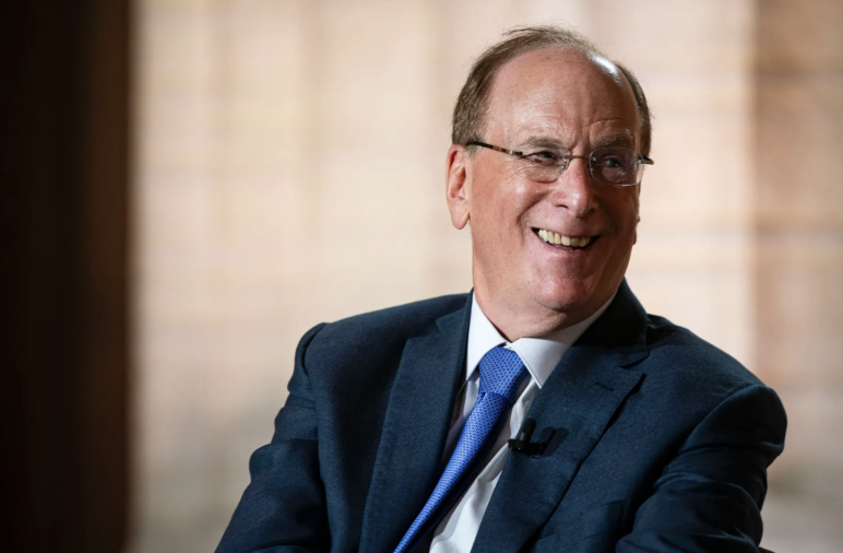 經濟急轉彎？BlackRock CEO Larry Fink 警告：我們可能已經陷入衰退，政策該「回歸成長」