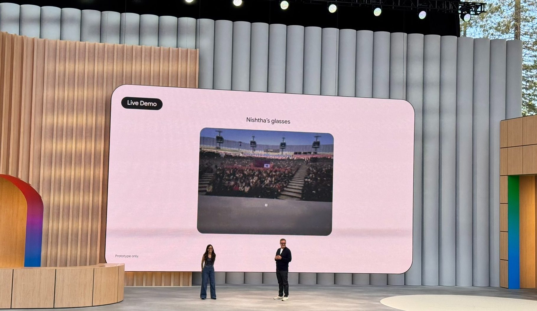 不讓 Apple 與 Meta 獨佔！Google 攜手 Gentle Monster 推出「AI 智慧眼鏡」