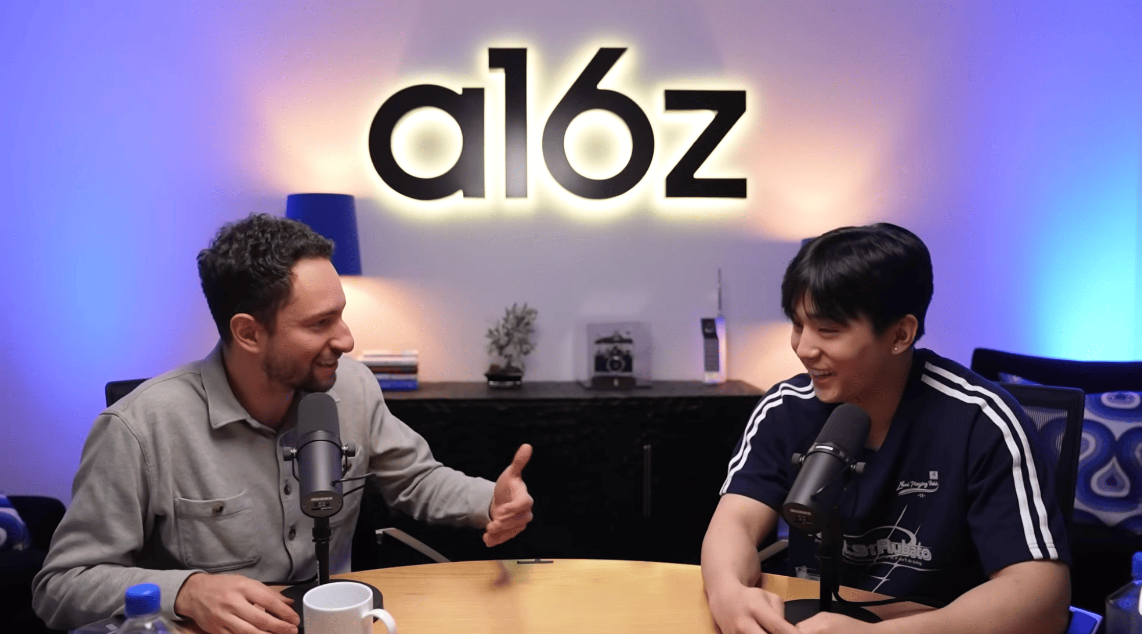病毒式行銷的最佳案例：AI 新創 Cluely 創辦人如何三個月募資 1500 萬美元