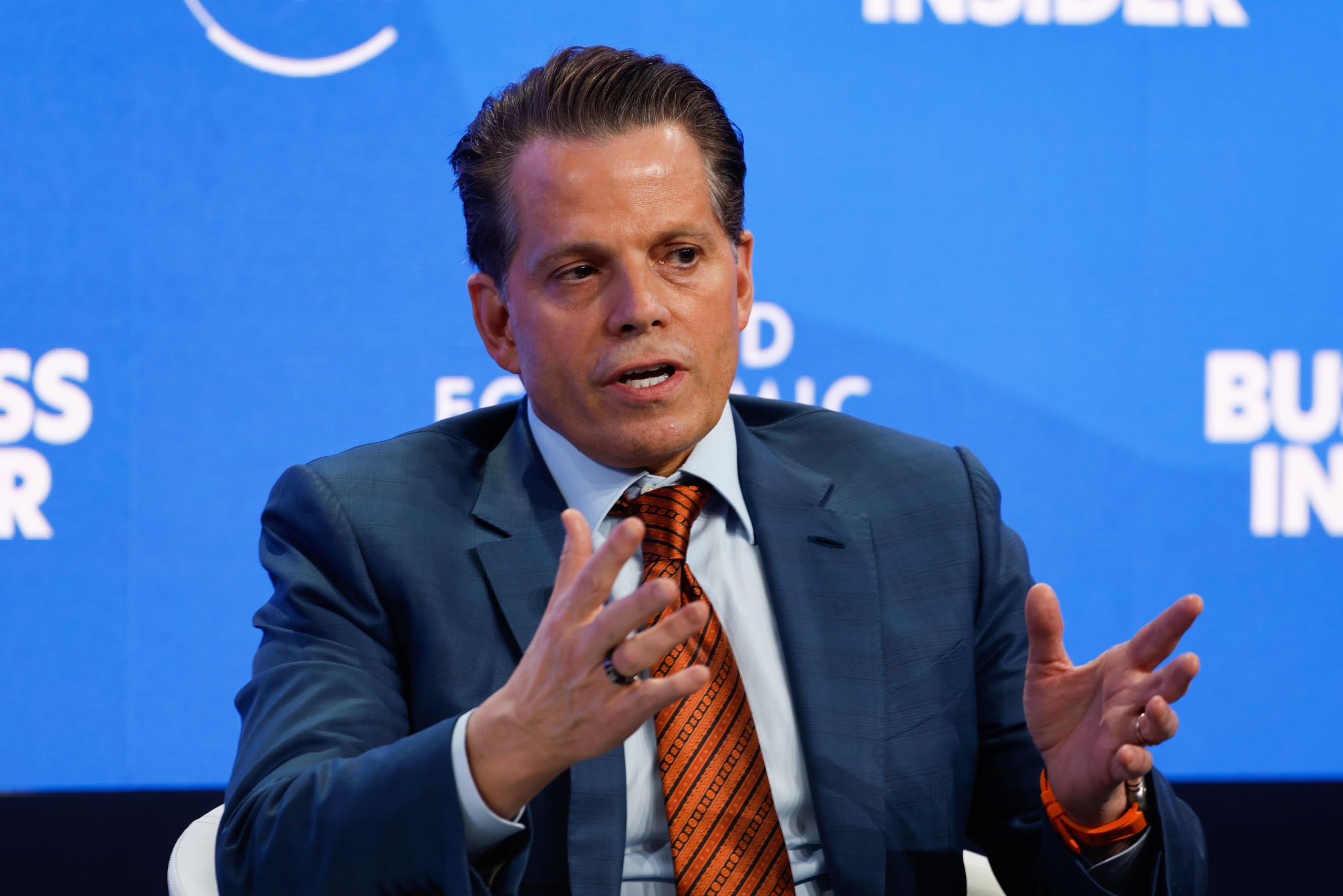 天橋資本 Scaramucci：加密儲備企業熱潮勢必退燒，不如直接買 BTC