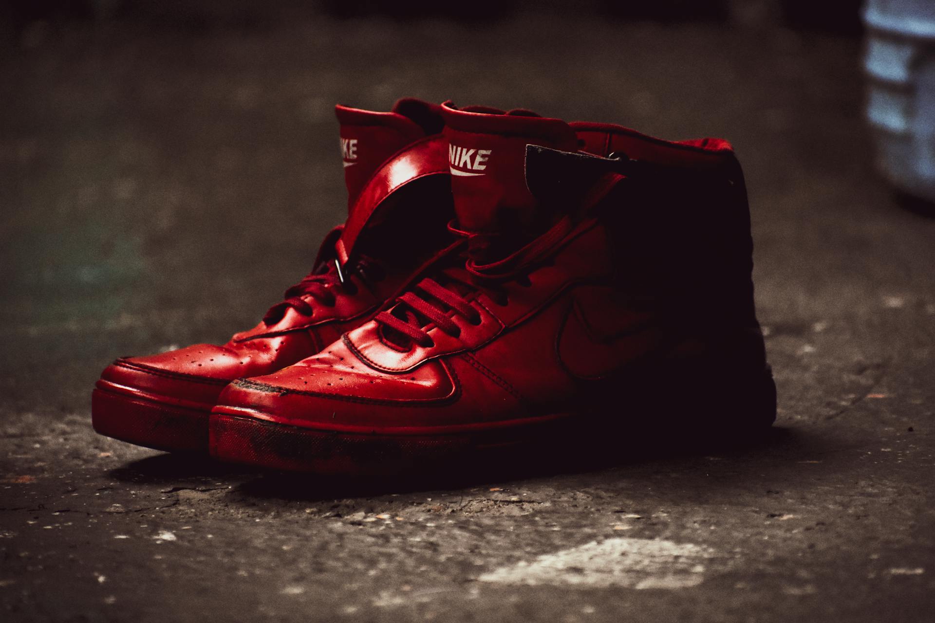 NIKE 就 NFT 商品侵權假冒案與 StockX 達成和解，運動鞋龍頭放過新創救股價？