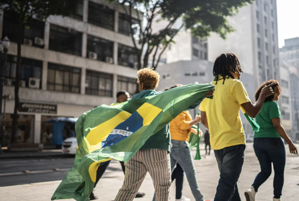 巴西央行祭出史上最嚴格加密貨幣監管：境外交易、資本門檻至少 200 萬美元