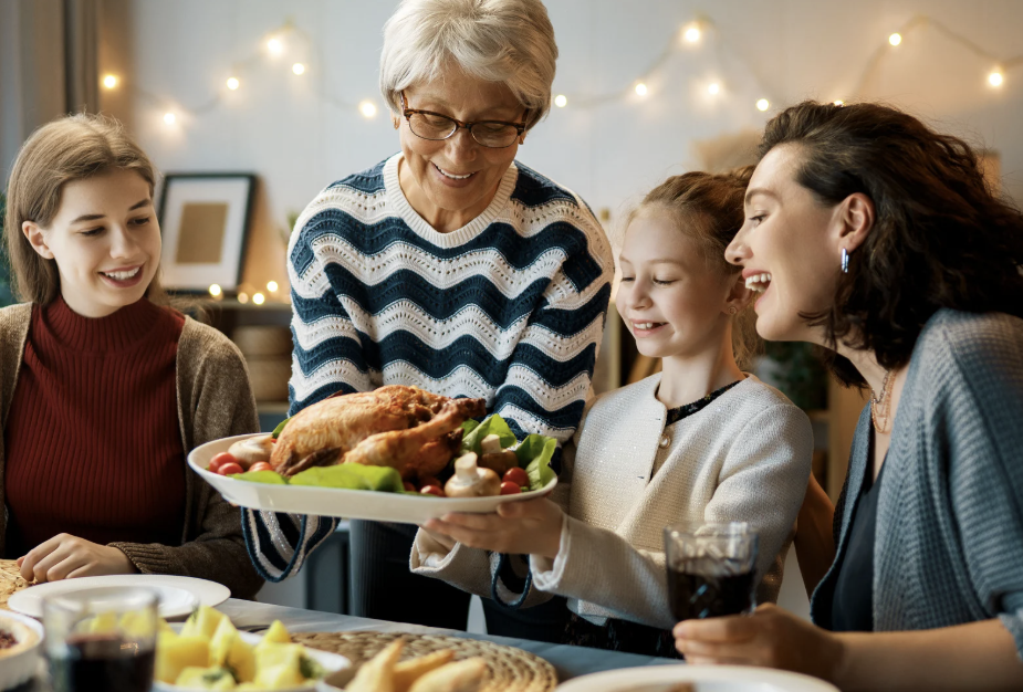 感恩節前科技股持續反彈，比特幣重回九萬美元