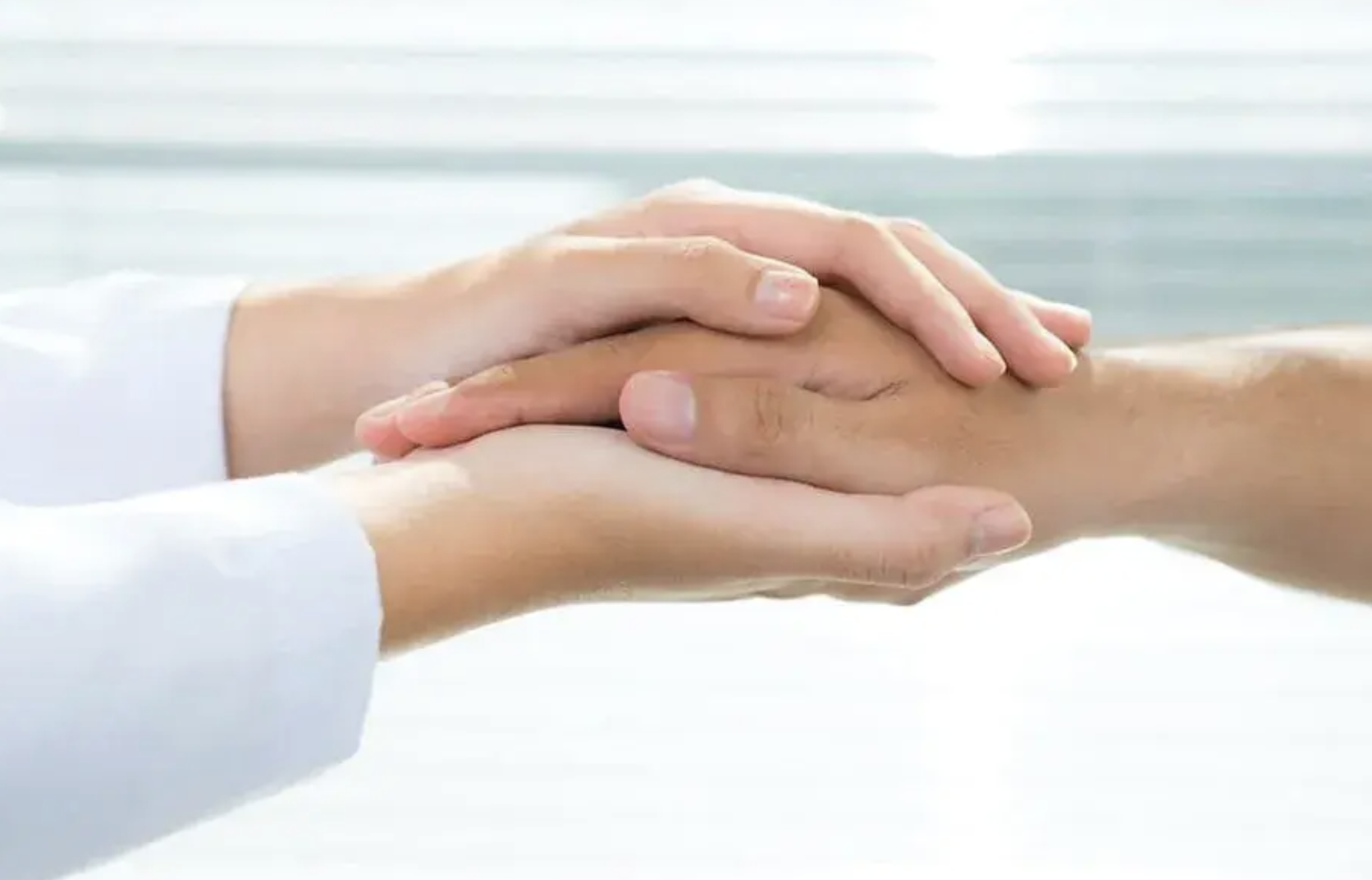 Tom Lee：市場需 6-8 週時間治癒，逢低買進 AI 股、BTC 和 ETH