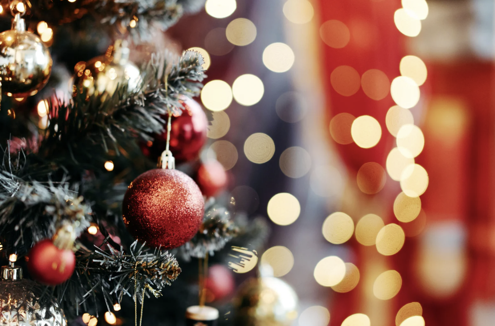 恐慌情緒緩解，比特幣守住九萬鎂，聖誕行情能否補漲？