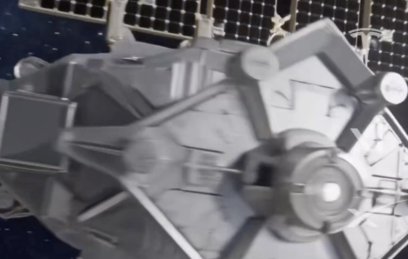 馬斯克證實：SpaceX 最快 2026 年公開上市，AI 與太空數據中心會是關鍵