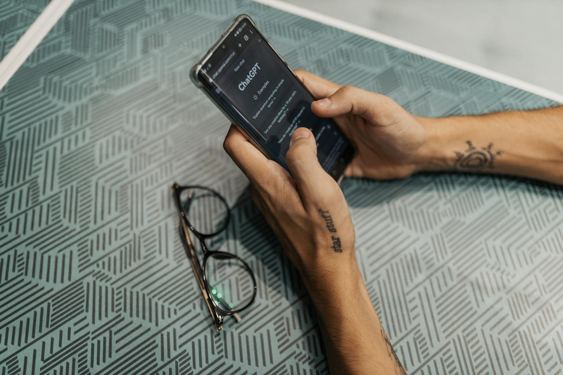 人工智慧研究：約三成的美國青少年每天使用 AI 聊天機器人，安全隱憂日益增加