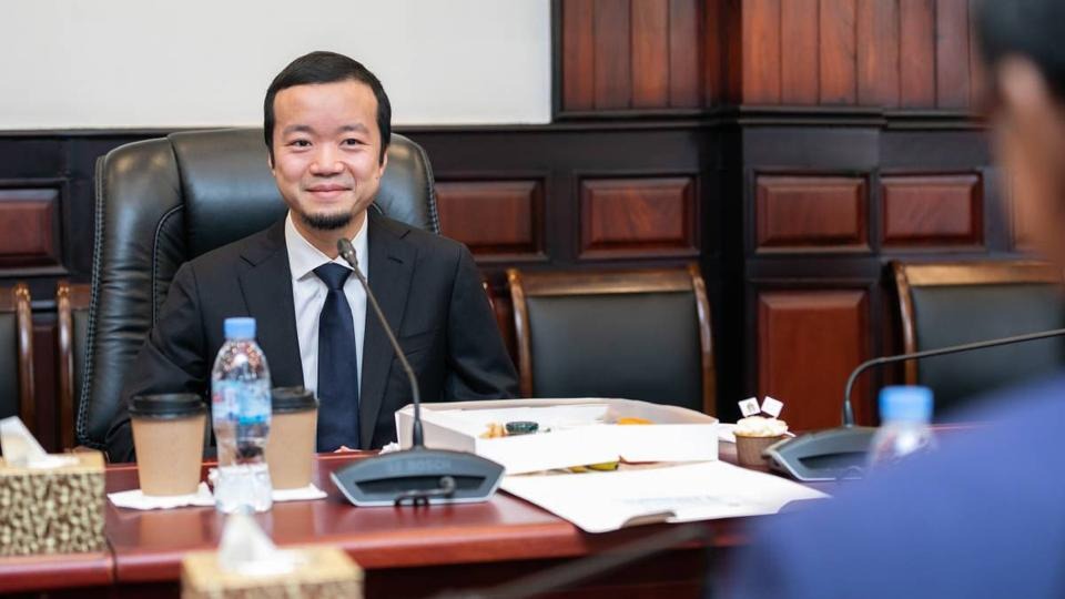 Capitalwatch 做空報告點名 AppLovin「廣告即洗錢」，成太子集團黑金出口