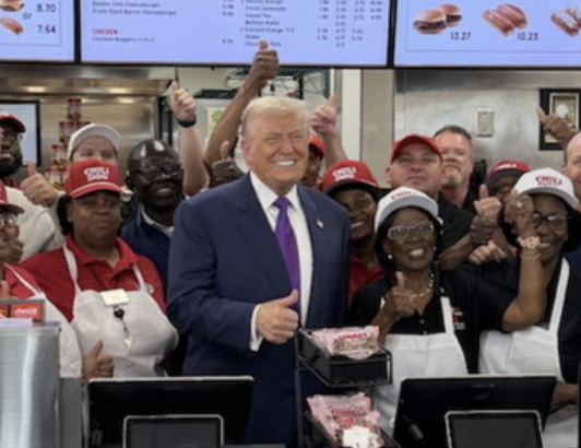 川普宣布全球關稅從 10% 升至 15%「立即生效」！遭裁定關稅違法後強勢反擊