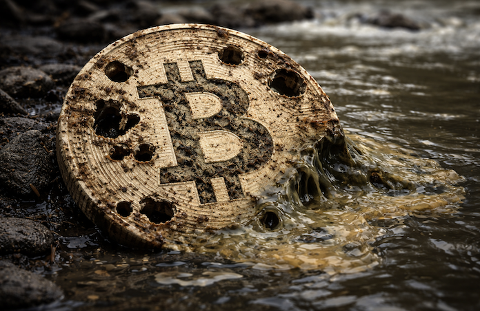 比特幣跌破 6.7 萬美元關卡！拋售潮加劇、市場質疑「數位黃金」定位