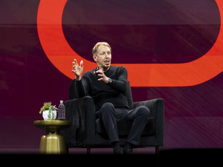 AI 泡沫誰先倒？甲骨文 (ORCL) CapEx 失控、美國系銀行傳停止放款