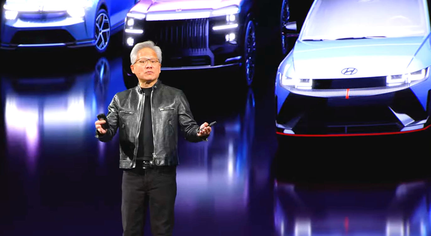 黃仁勳 GTC 演講： 攜手鴻海 2028 高雄首發自駕車 Robotaxi