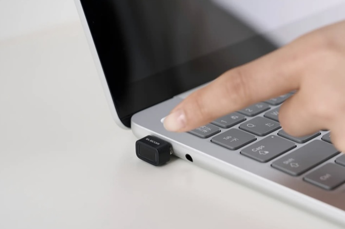 Elecom推出Windows USB指紋辨識器，銜接Passkey無密碼時代
