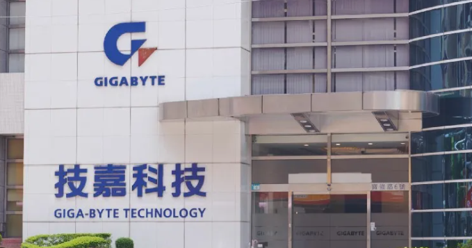 技嘉9月營收寫新高，完成170億元GDR發行備妥購料銀彈