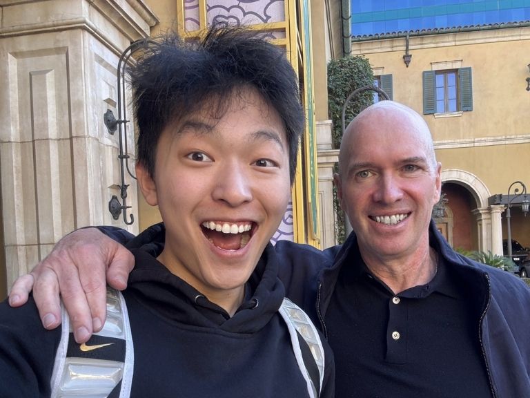 a16z 投資 17 歲闖矽谷 的 AI 創業者，Underdog 要讓前沿 AI 六個月內跑進你的裝置