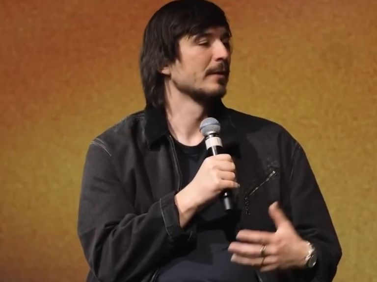 Robinhood  商業啟示：股價暴跌近九成，裁員後公司反而跑更快